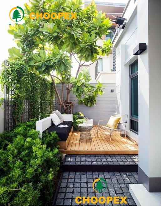 طراحی تراس خانه با گیاهان سبز