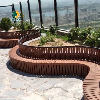 نیمکت چوبی چوپکس مناسب باغچه